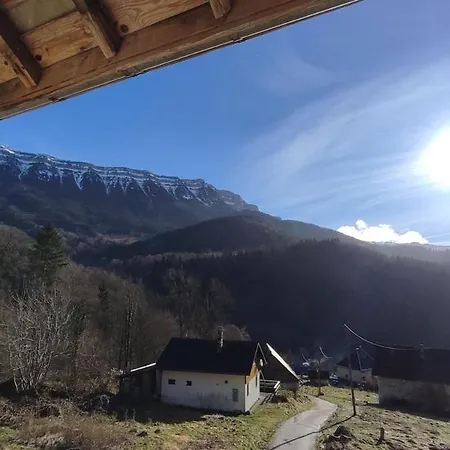 Casa de Férias Maison Chartrousine Nature Park Saint-Pierre-d'Entremont (Savoie)